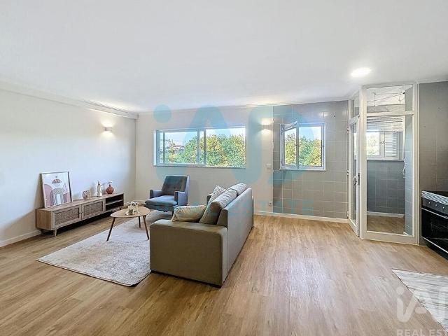 Apartamento T2 em Gondomar, Valbom e Jovim de 80 m²