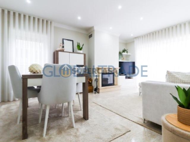 Apartamento T2 em Gondomar São Cosme, Valbom e Jovim