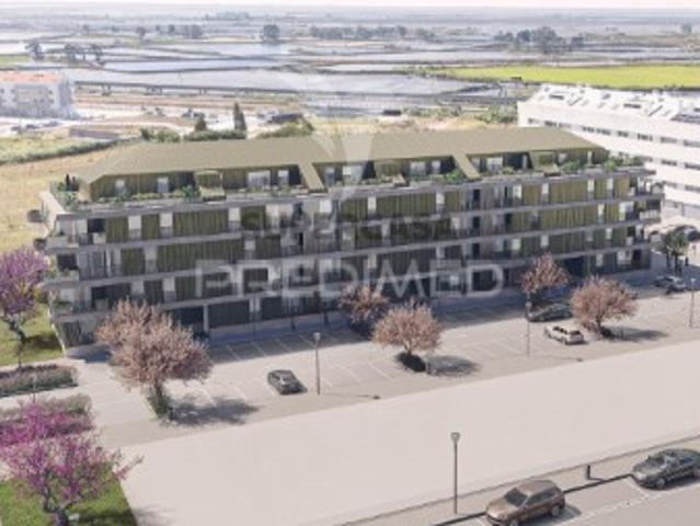 Apartamento T2 em Glória e Vera Cruz