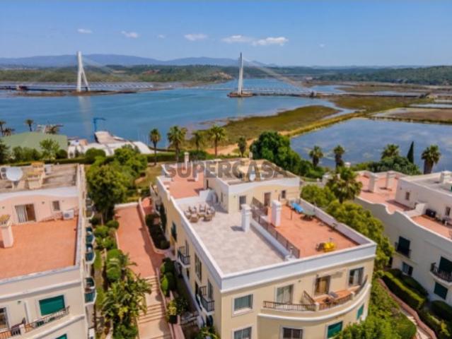 Apartamento T2 em Lagoa e Carvoeiro