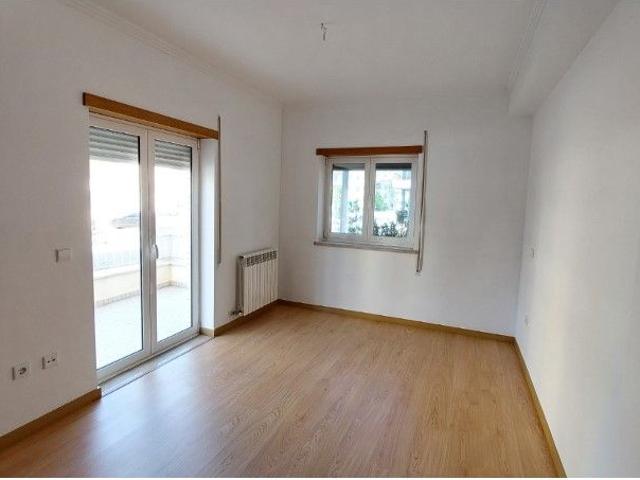Apartamento T2 em Leiria