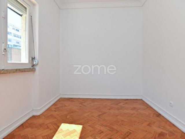 Apartamento T2 em Lisboa