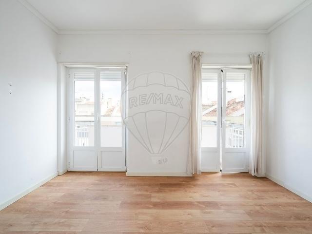 Apartamento T2 em Lisboa