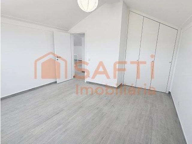 Apartamento T2 em Lisboa