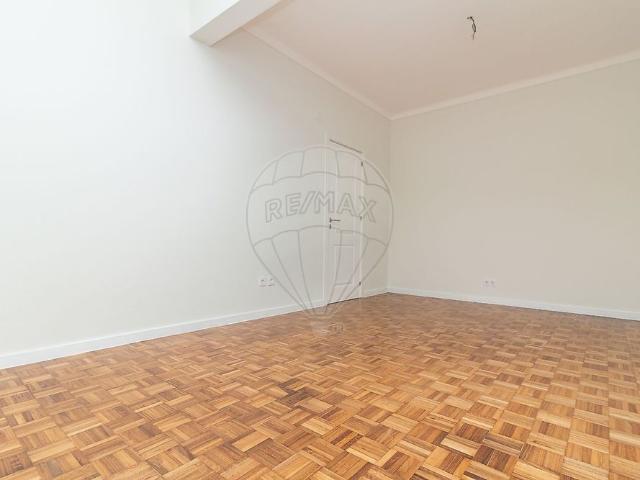 Apartamento T2 em Lisboa