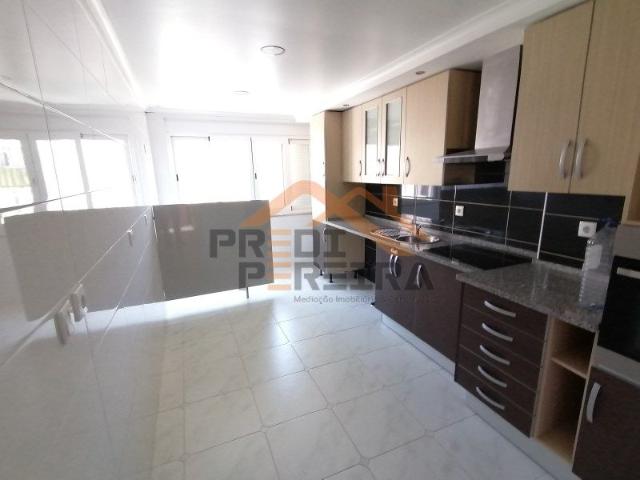 Apartamento T2 em Lisboa