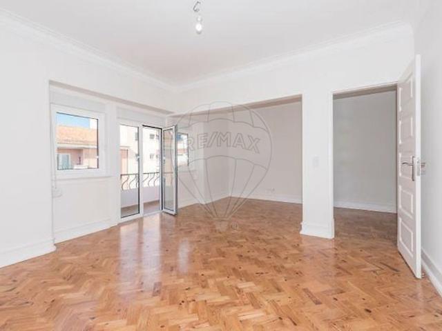 Apartamento T2 em Lisboa