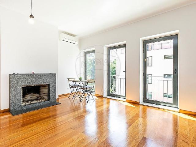 Apartamento T2 em Lisboa