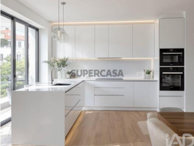 Apartamento T2 em Lordelo Do Ouro E Massarelos de 104,00 m²