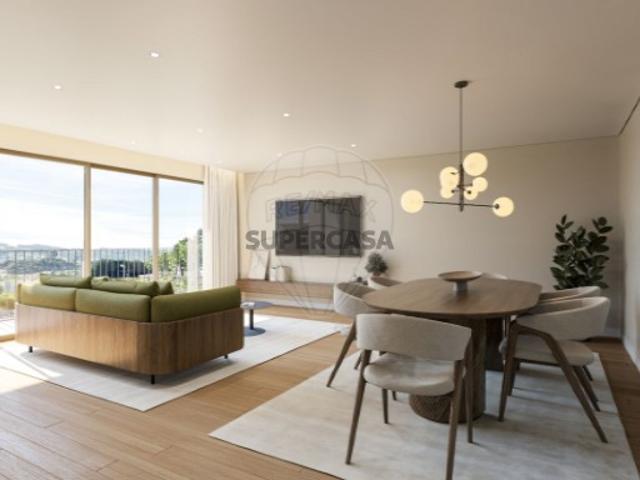 Apartamento T2 em Lordelo