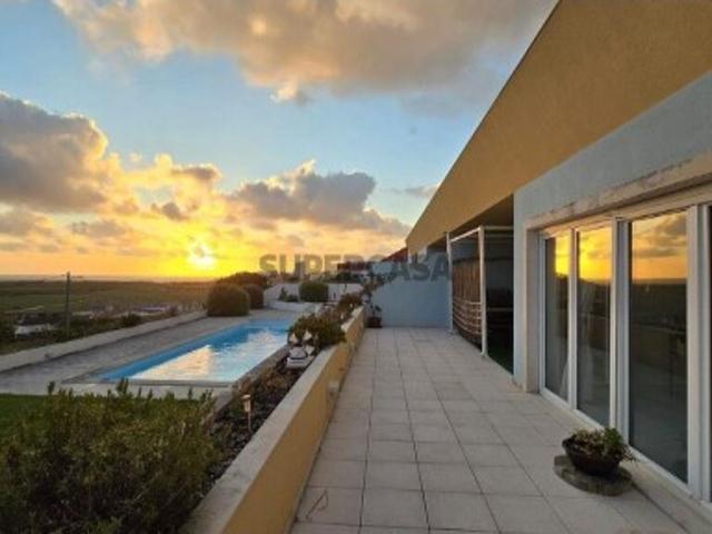 Apartamento T2 em Lourinhã e Atalaia de 108,00 m²