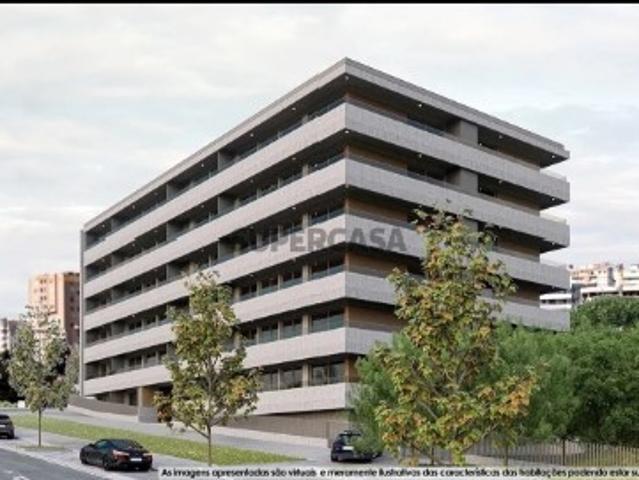 Apartamento T2 em Mafamude