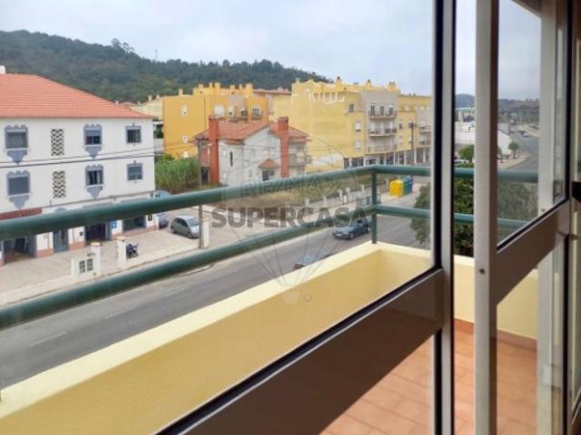 Apartamento T2 em Malveira e São Miguel de Alcainça
