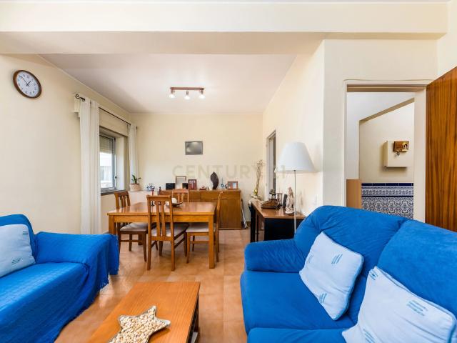 Apartamento T2 em Miratejo Corroios