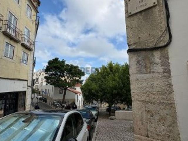 Apartamento T2 em Misericórdia