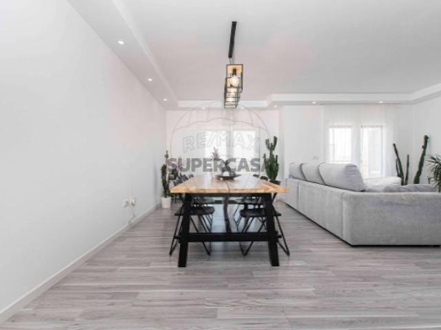 Apartamento T2 em Montijo e Afonsoeiro