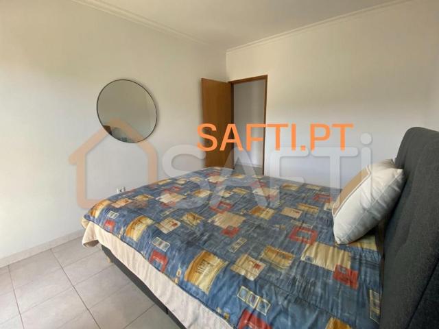 Apartamento T2 em Nelas Vende se por 109 000€ 108m² Canas De Senhorim