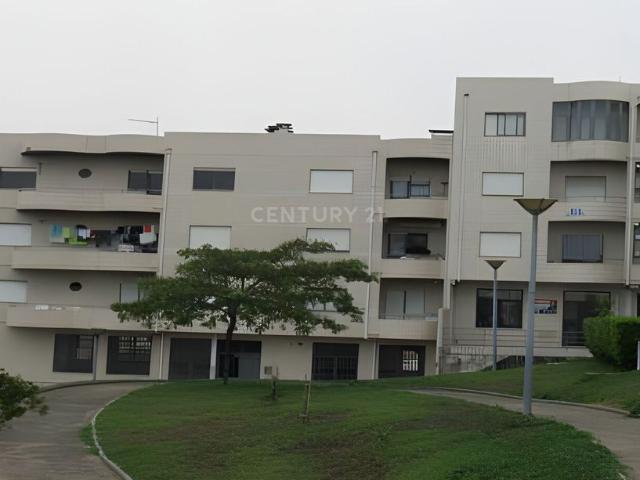 Apartamento T2 em Nogueira