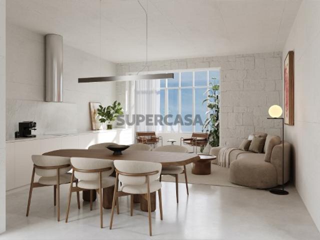 Apartamento T2 em novo condomínio privado, na baixa do Porto