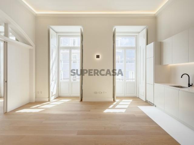 Apartamento T2 em novo empreendimento no Chiado, Lisboa
