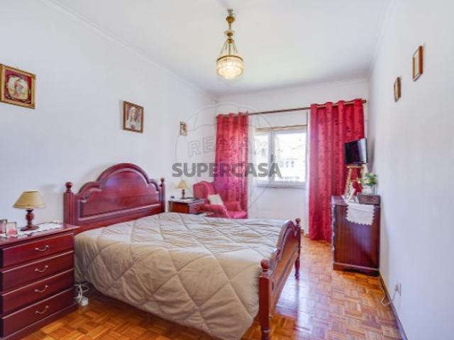 Apartamento T2 em Odivelas