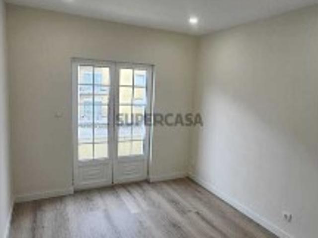 Apartamento T2 em Odivelas