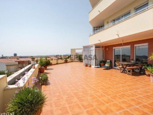 Apartamento T2 em Oeiras e São Julião da Barra, Paço de Arcos e Caxias