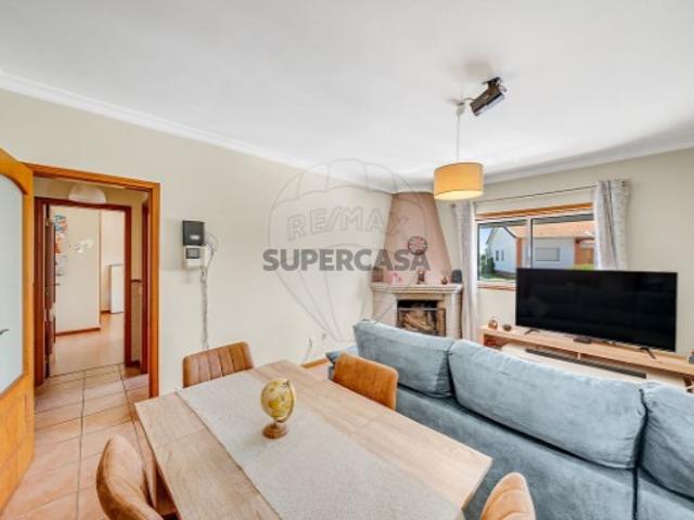 Apartamento T2 em Oiã
