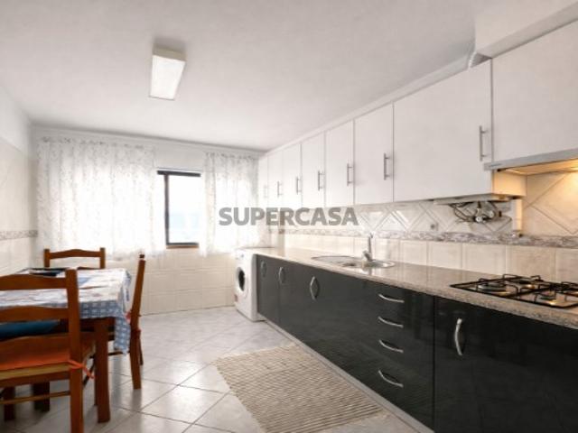 Apartamento T2 para venda em Olhão