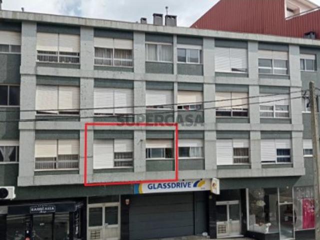 Apartamento T2 em Pedrouços