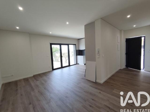 Apartamento T2 em Perafita, Lavra E Santa Cruz Do Bispo