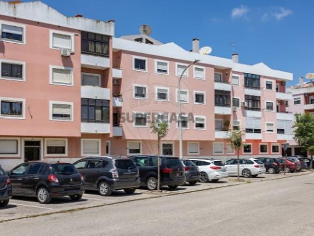 Apartamento T2 em Pinhal Novo