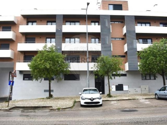 Apartamento T2 em Pinhal Novo