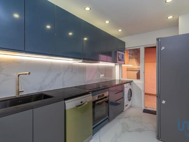 Apartamento T2 em Pontinha e Famões de 67,00 m²