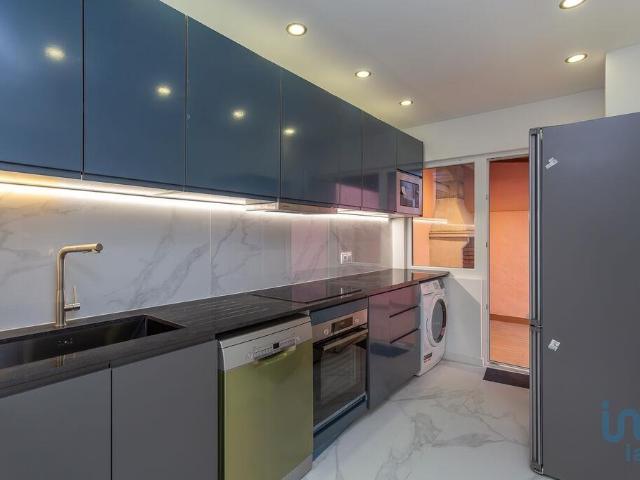 Apartamento T2 em Pontinha e Famões de 67,00 m² 67m² Pontinha e Famões
