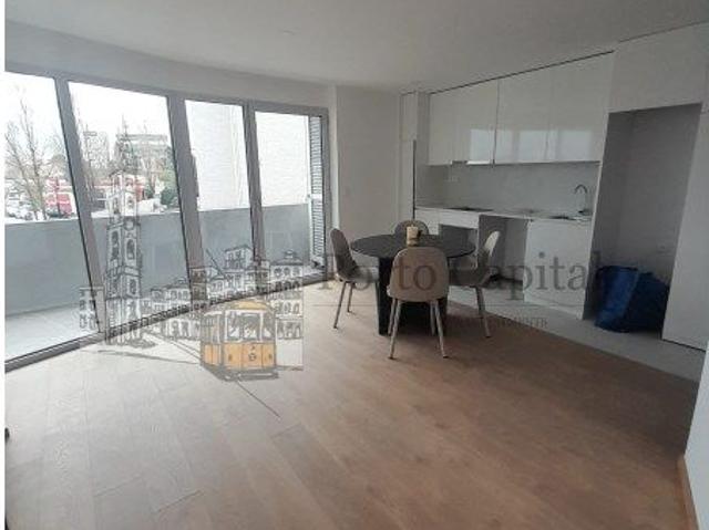 Apartamento T1 em Porto