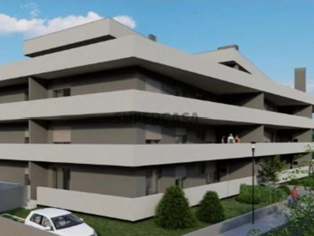 Apartamento T2 em prédio novo em Loureiro Oliveira de Azeméis