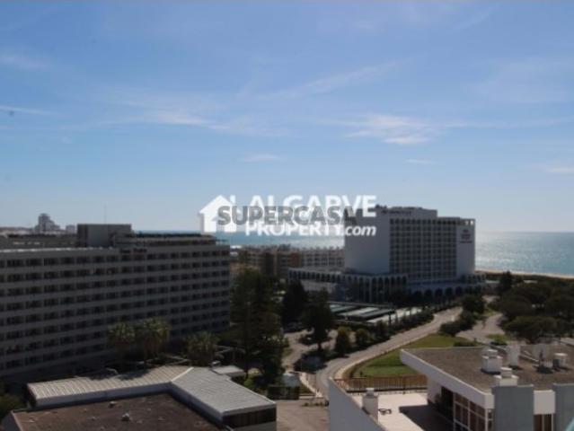 Apartamento T2 em Quarteira
