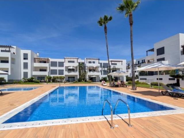 Apartamento T2 em Quarteira