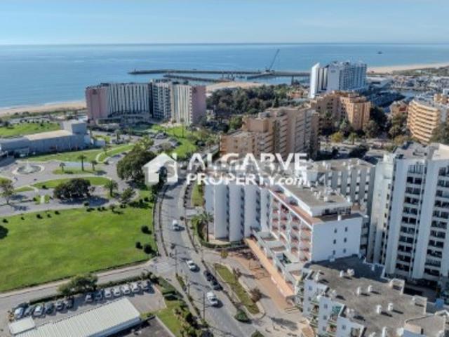 Apartamento T2 em Quarteira