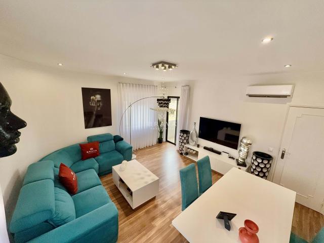 Apartamento T2 em Quarteira