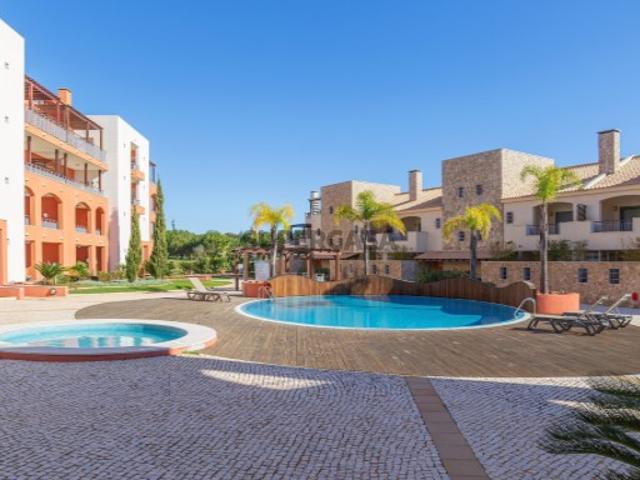 Apartamento T2 em Quarteira