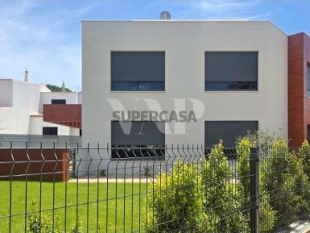 Apartamento T2 em Quarteira