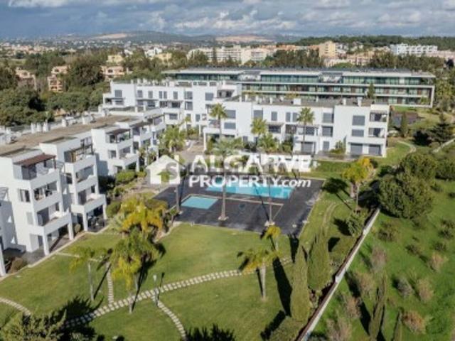 Apartamento T2 em Quarteira