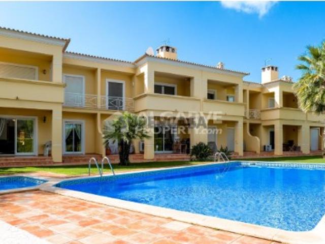 Apartamento T2 em Quarteira