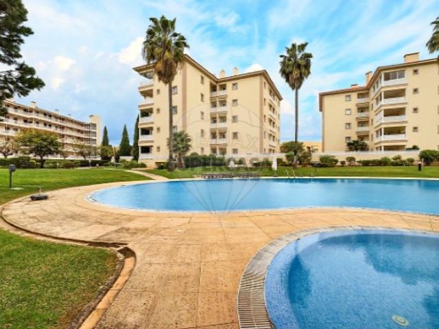 Apartamento T2 em Quarteira