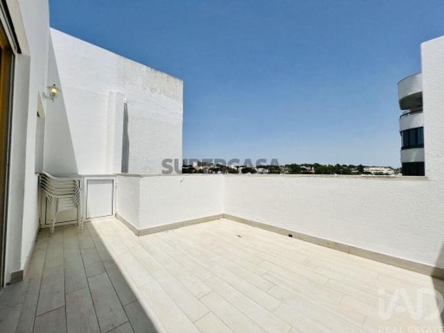 Apartamento T2 em Quarteira de 76,00 m²
