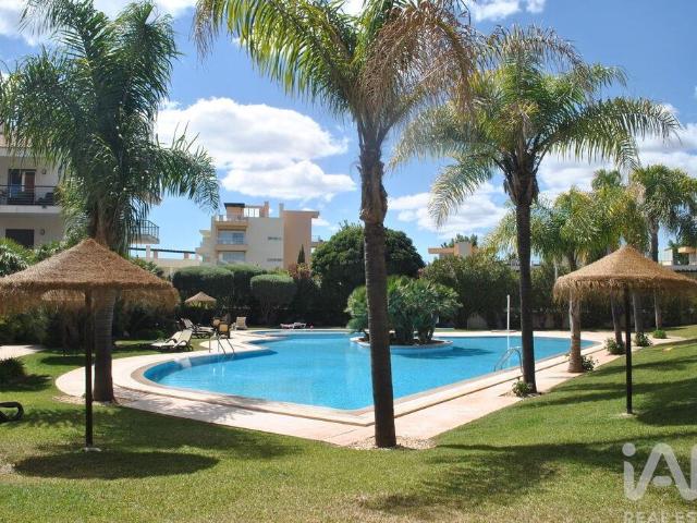 Apartamento T2 em Quarteira de 93 m²