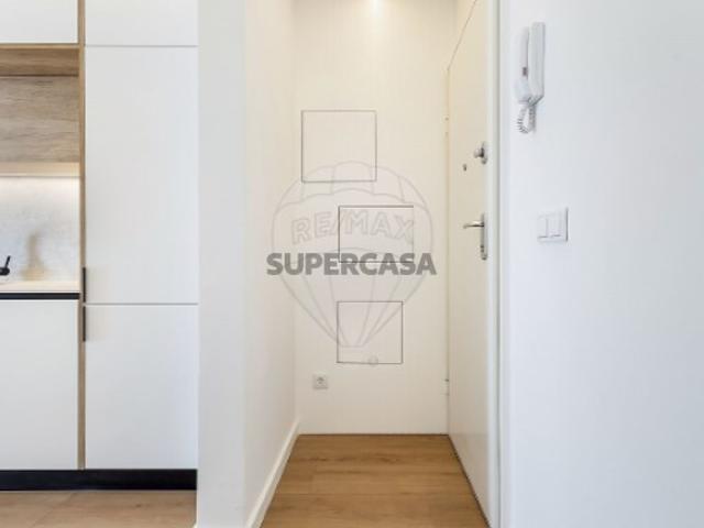 Apartamento T2 em Queluz