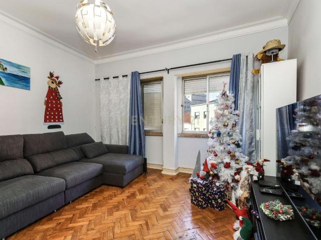 Apartamento T2 em Queluz Belas, Sintra